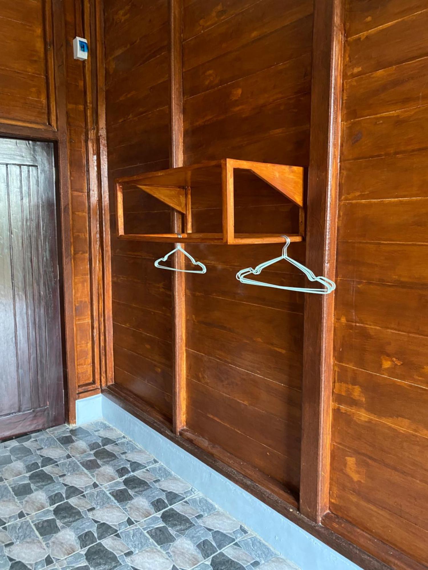 Nuna Bungalows Riung Esterno foto